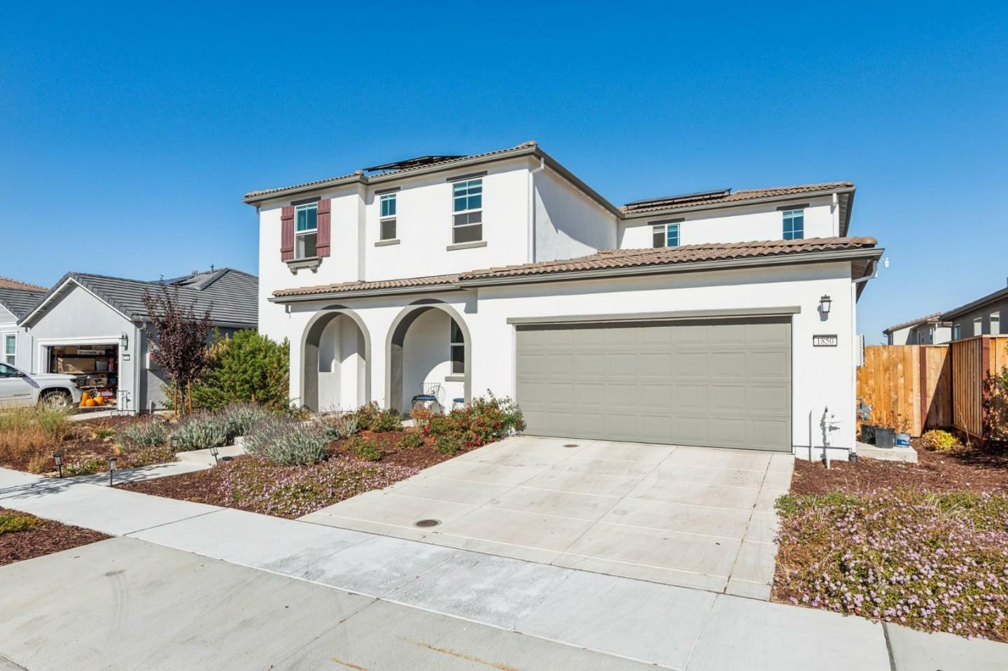 Property Photo:  1850 Lotus Court  CA 95023 