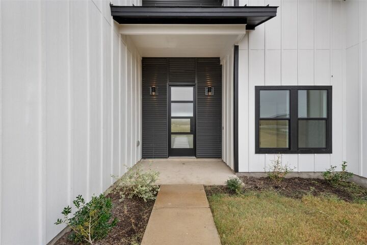 Property Photo: 15121 Armstrong Estates Road TX 76571