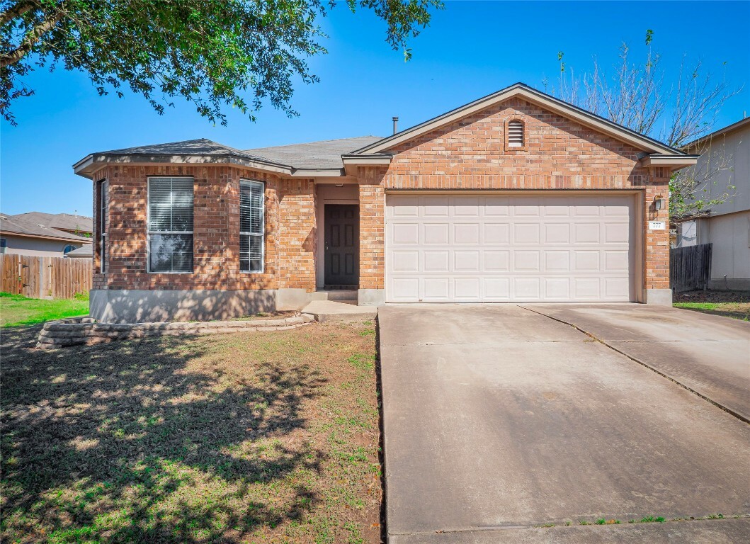 777 Covent Drive  Kyle TX 78640 photo