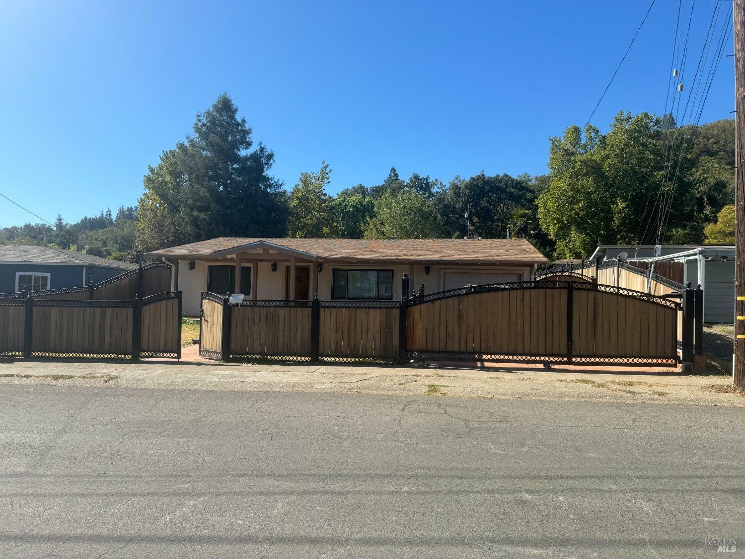 205 Laws Avenue  Ukiah CA 95482 photo