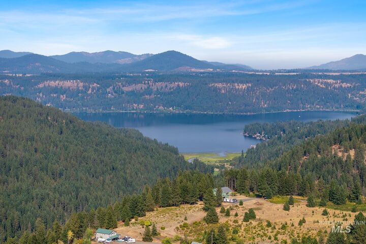 Property Photo:  30478 W Juniper Cir  ID 83876 