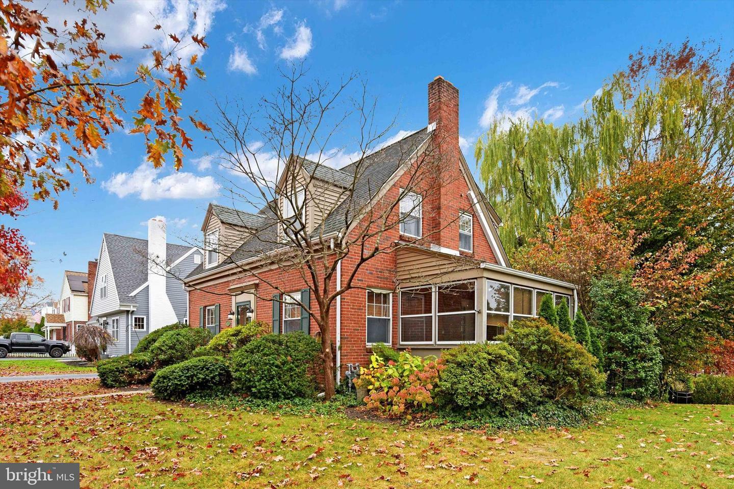 Property Photo:  2115 Chestnut Street  PA 17011 