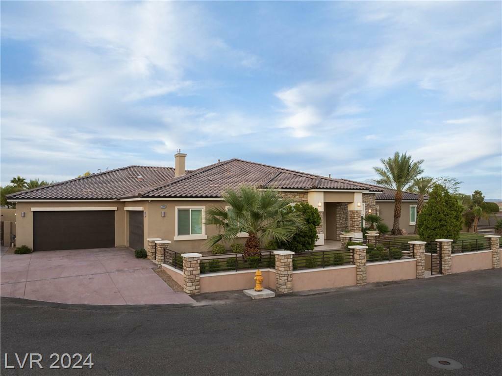 Property Photo:  4995 North Dapple Gray Road  NV 89149 