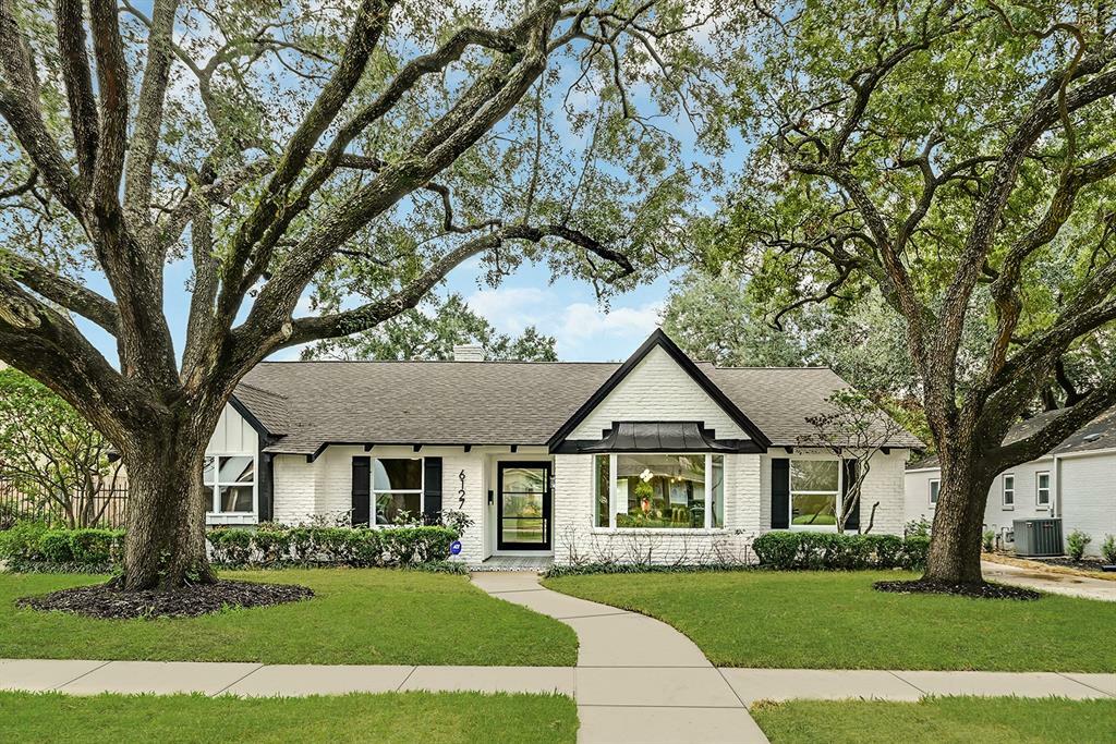 Property Photo: 6127 Bayou Bridge Drive TX 77096