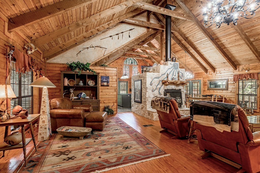 Property Photo: 1142 Cr 770 TX 75964