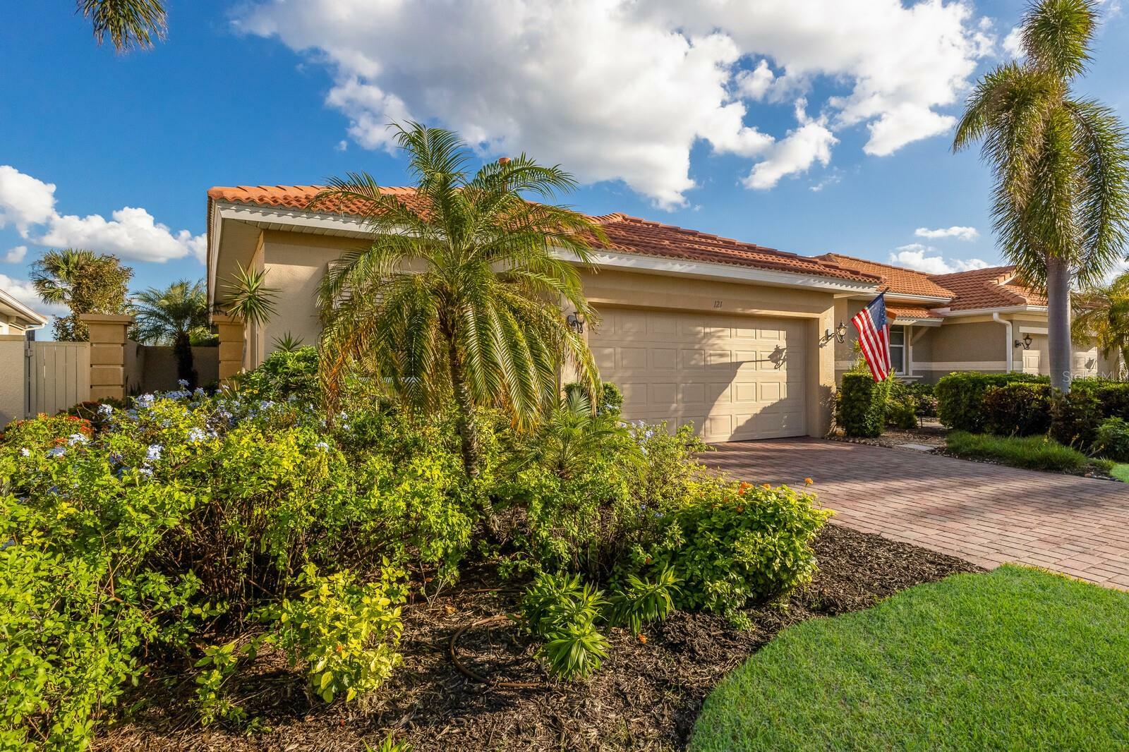 Property Photo:  121 Mestre Court  FL 34275 