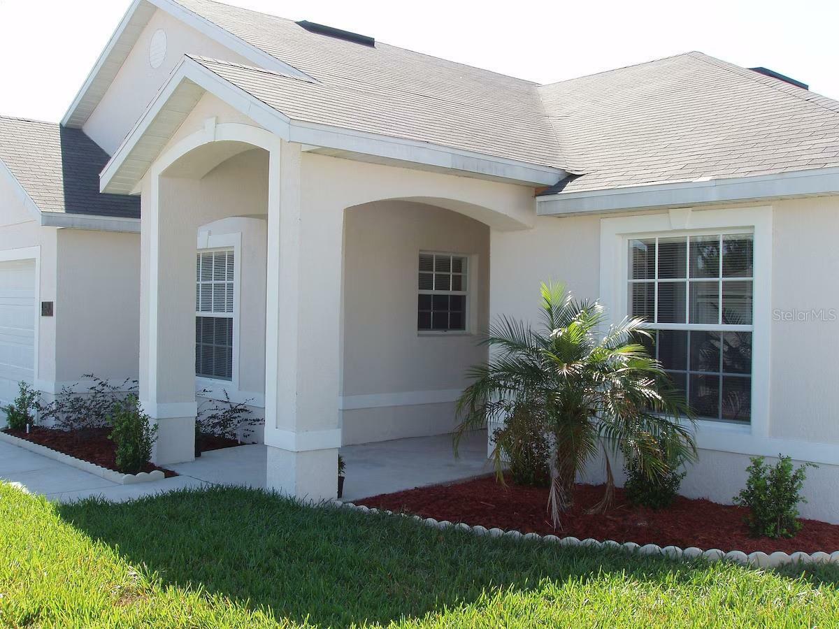 Property Photo:  236 Paradise Woods Ct  FL 33896 