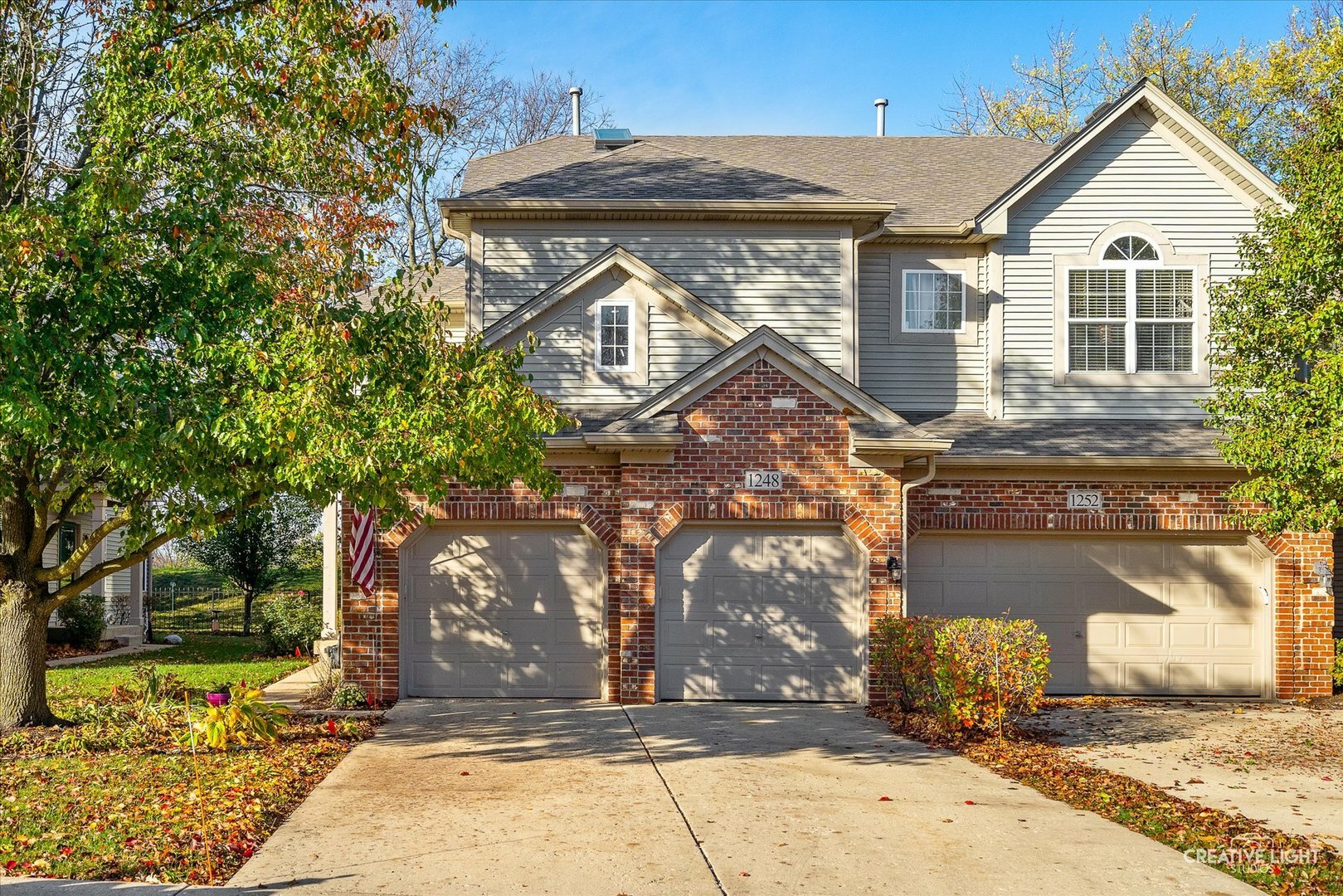 Property Photo:  1248 Oakleaf Court  IL 60506 