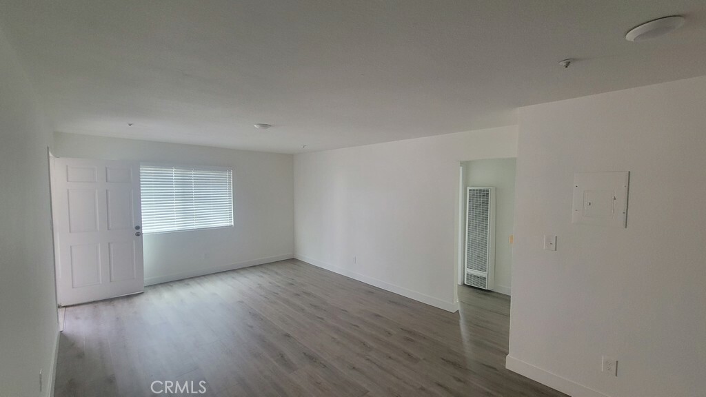 Property Photo: 9324 Juniper Street CA 90002