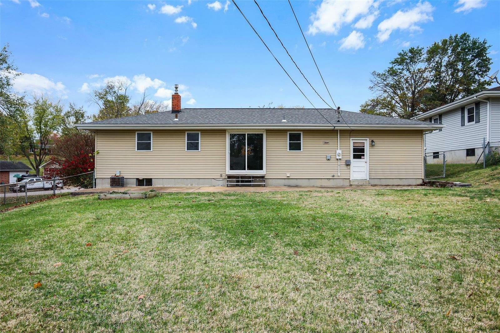 Property Photo:  918 Glenn Avenue  MO 63090 