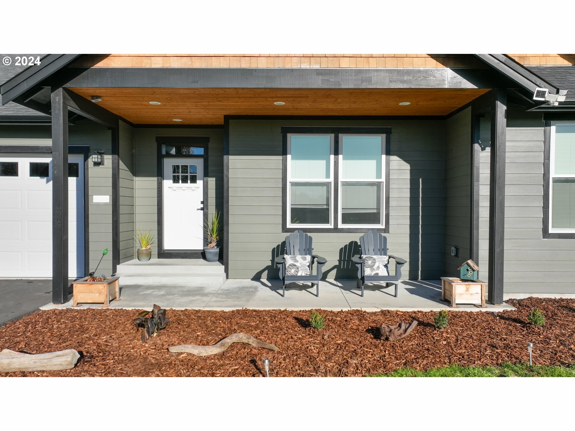 Property Photo:  89362 Arrowhead Rd  OR 97146 