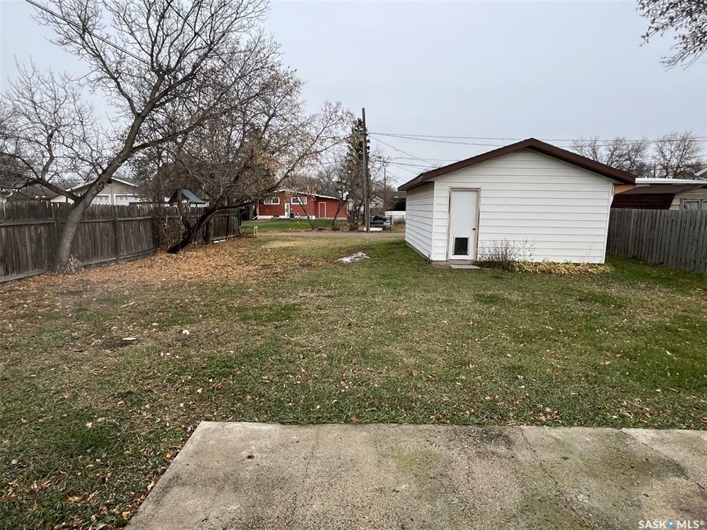 Property Photo:  706 Herkimer Street  SK S0L 2V0 