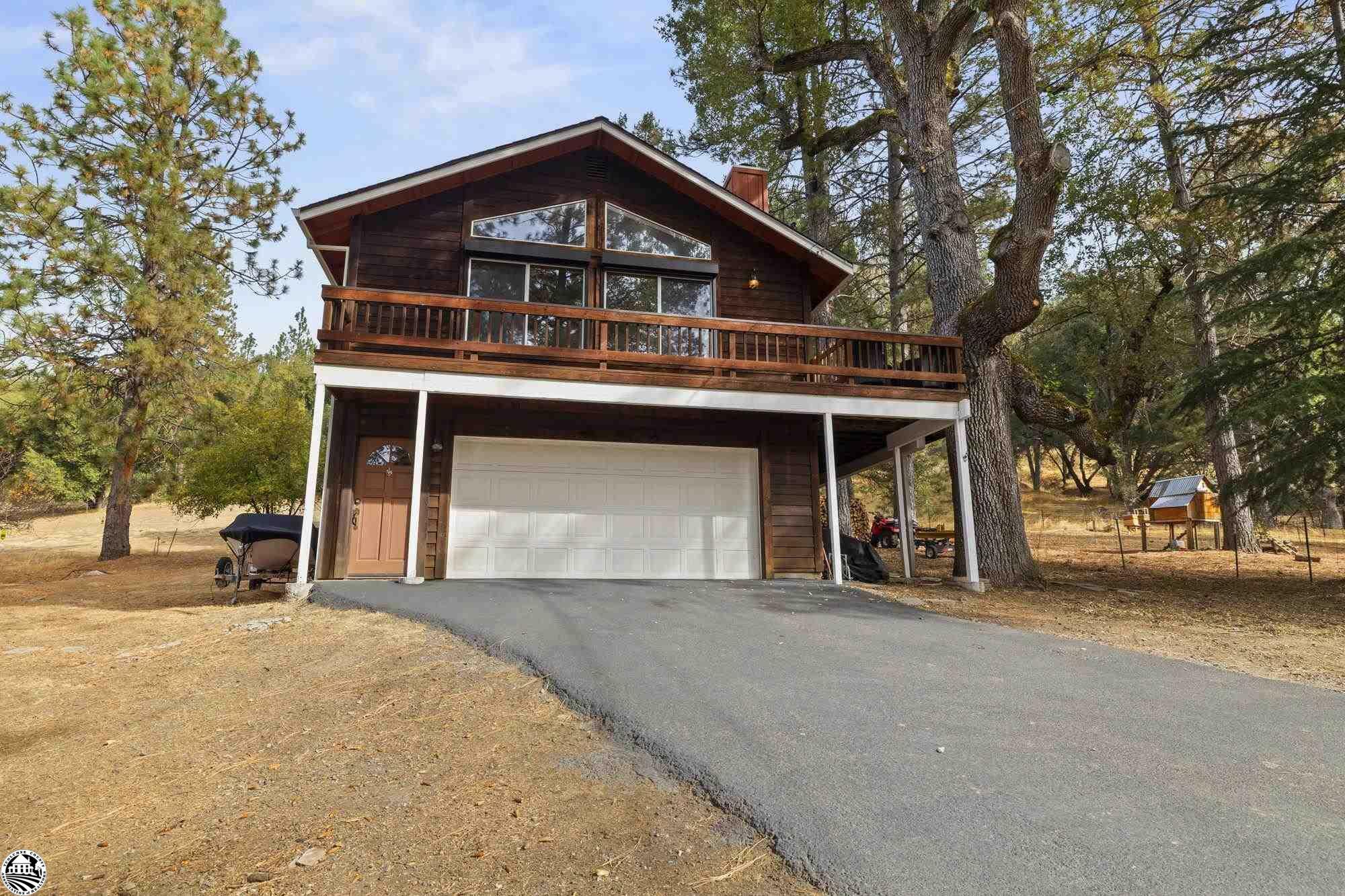 Property Photo:  19486 Ferretti Rd  CA 95321 