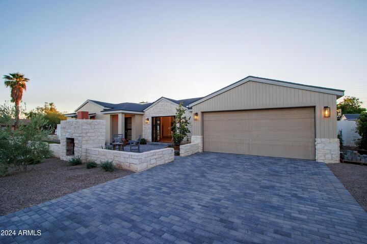 Property Photo: 3402 N 63rd Street AZ 85251