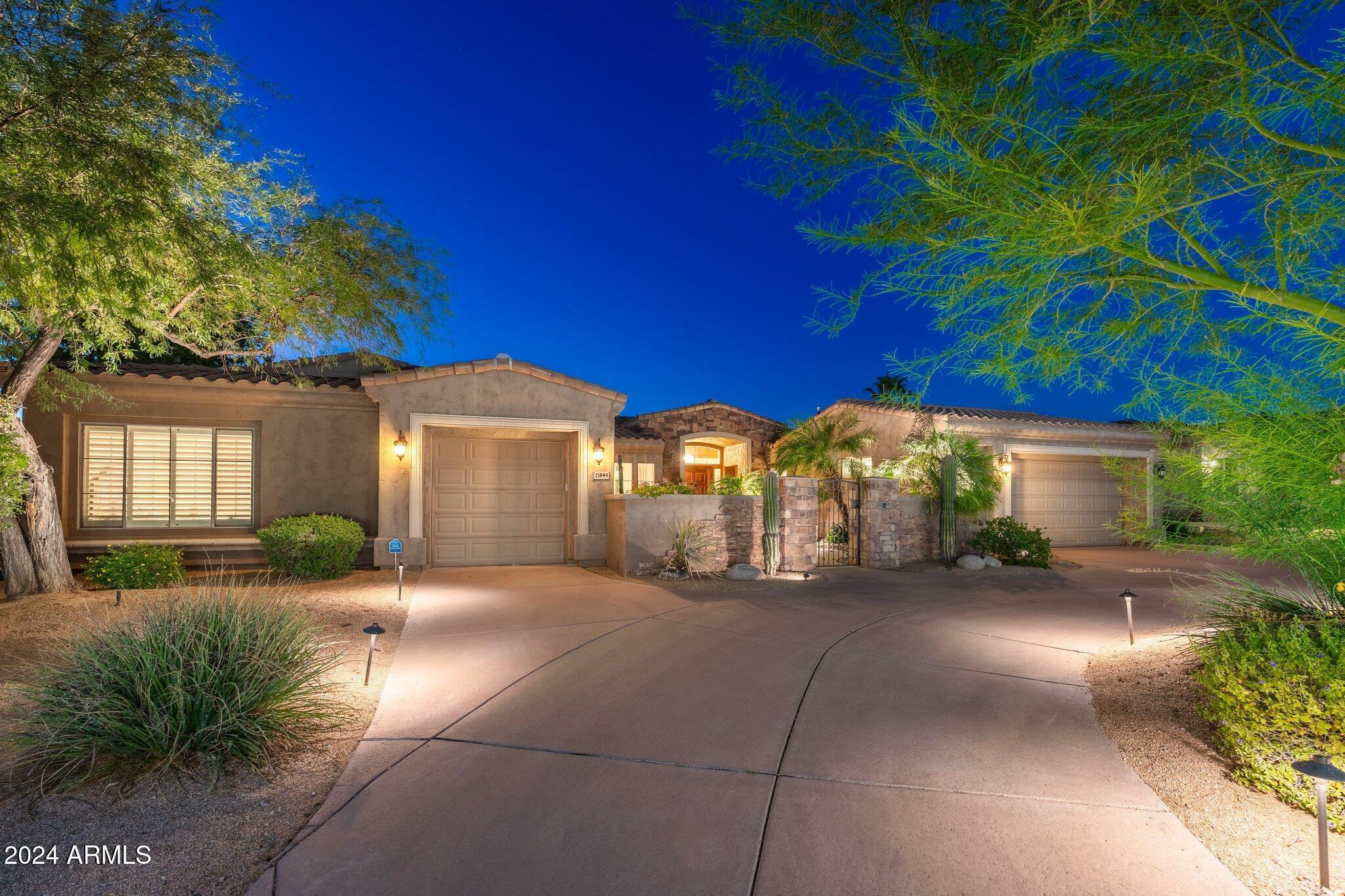 Property Photo: 21844 N 79th Place AZ 85255