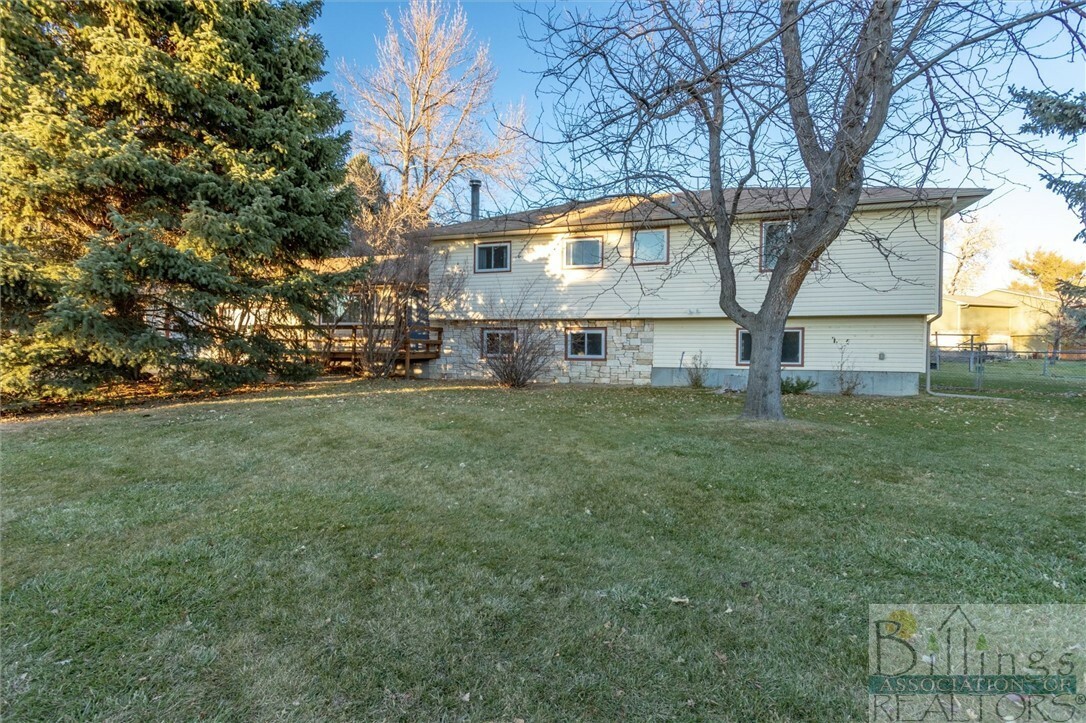 Property Photo:  2935 Saratoga Trail  MT 59105 