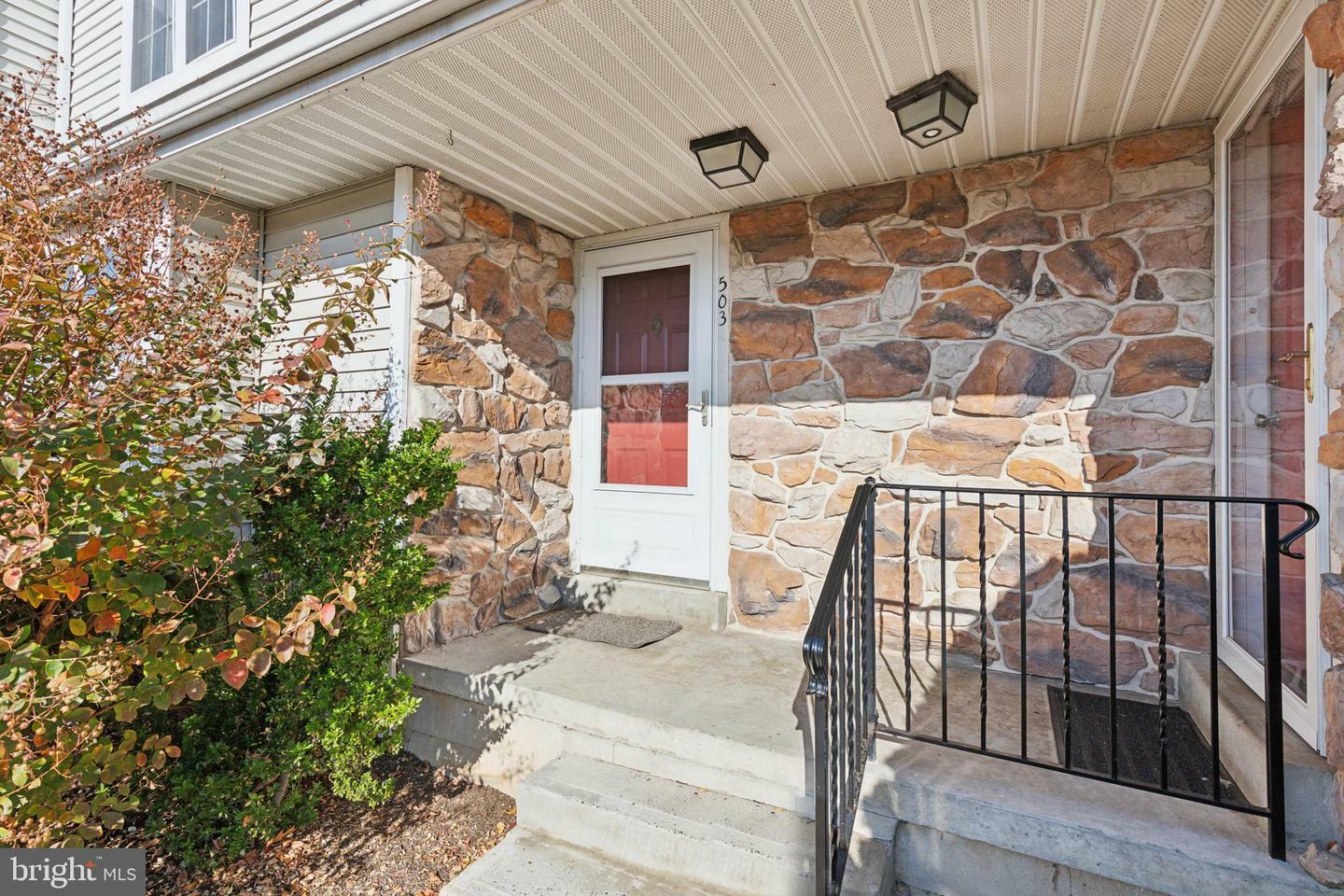 Property Photo:  503 Creek Drive  PA 19002 