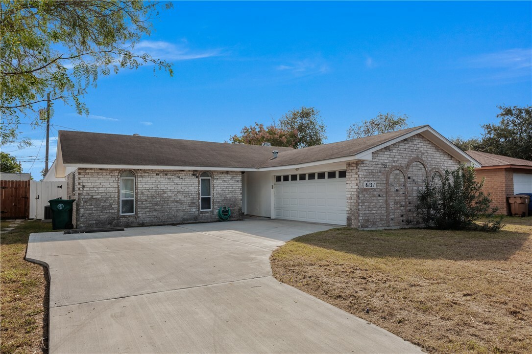 Property Photo:  8121 Douglas Drive  TX 78409 