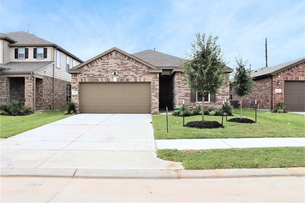 Property Photo:  1606 Cheshire Creek Lane  TX 77494 