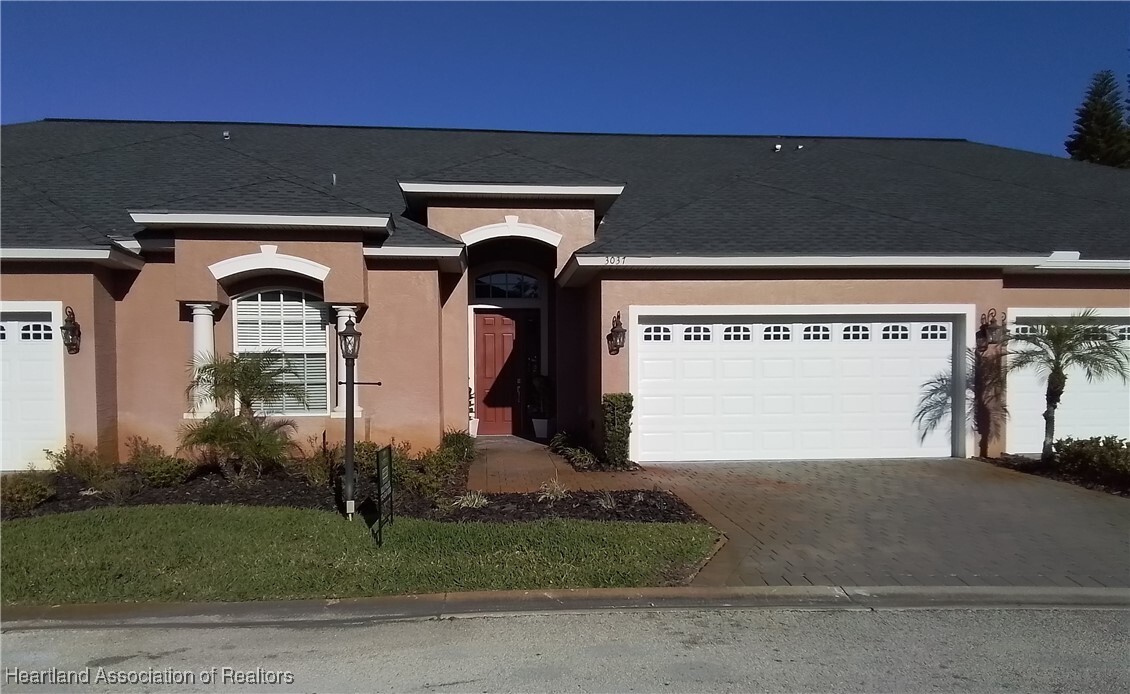 Property Photo: 3037 Royal Oaks Court FL 33875