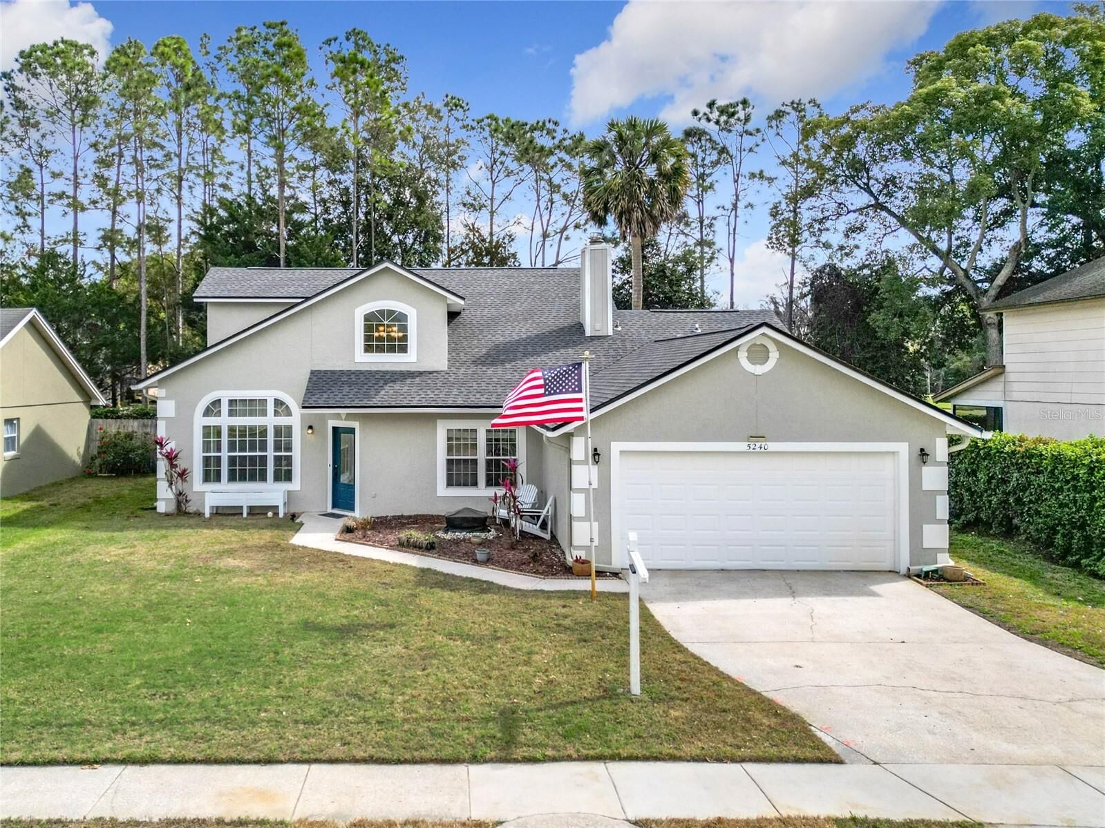 Property Photo: 5240 N Lake Burkett Lane FL 32792