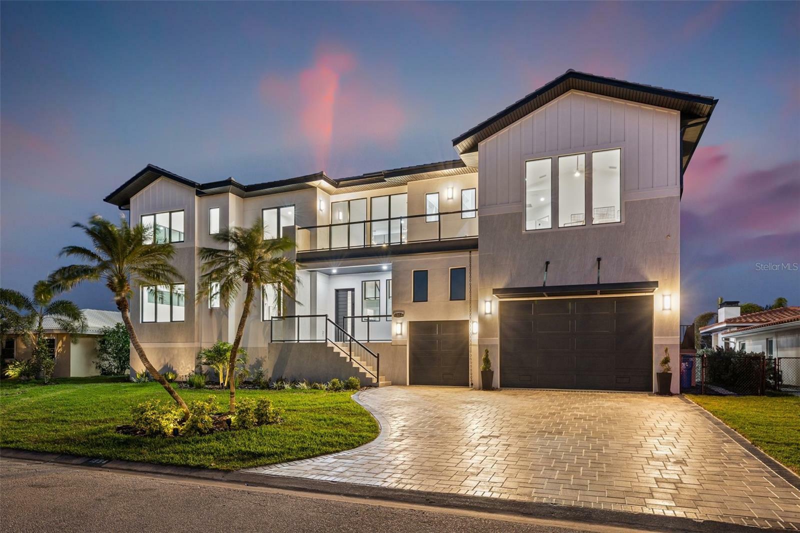Property Photo: 1954 Iowa Avenue NE FL 33703
