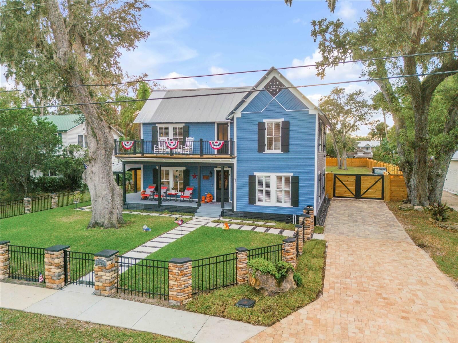 Property Photo: 532 Faulkner Street FL 32168