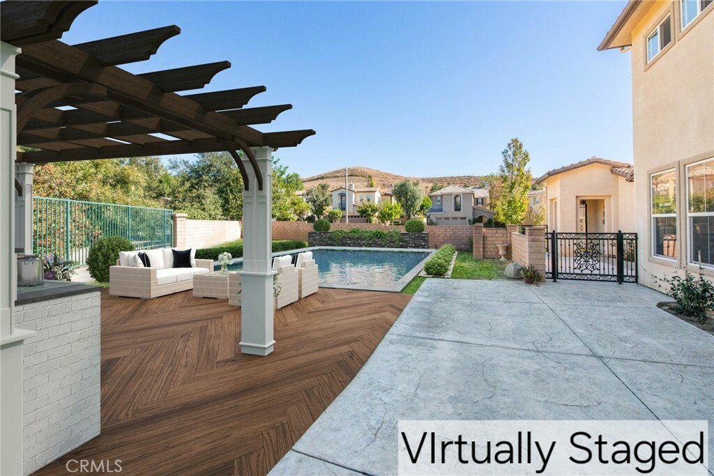 Property Photo:  3829 Young Wolf Drive  CA 93065 