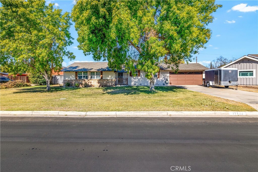 Property Photo:  41304 McDowell Street  CA 92544 