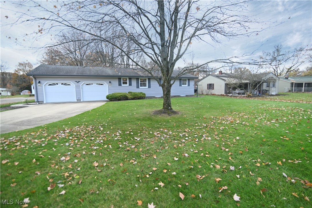 Property Photo:  1702 Lancaster Drive  OH 44511 