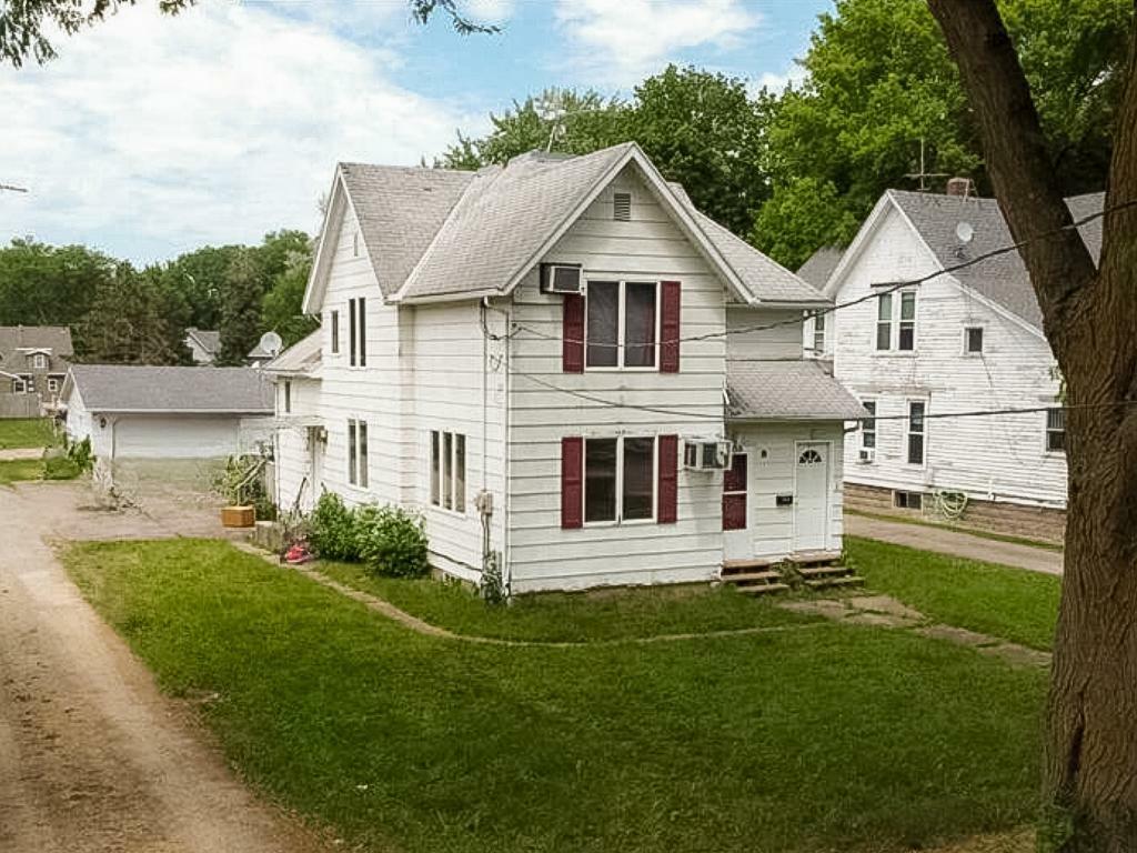 Property Photo:  509 E 4th Street  MN 56007 