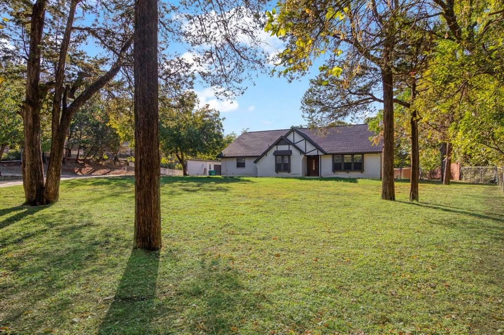 Property Photo:  1515 Joe Wilson Road  TX 75104 