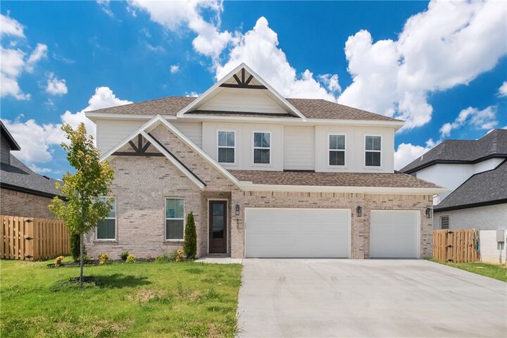 Property Photo: 550 Apollo Drive AR 72719