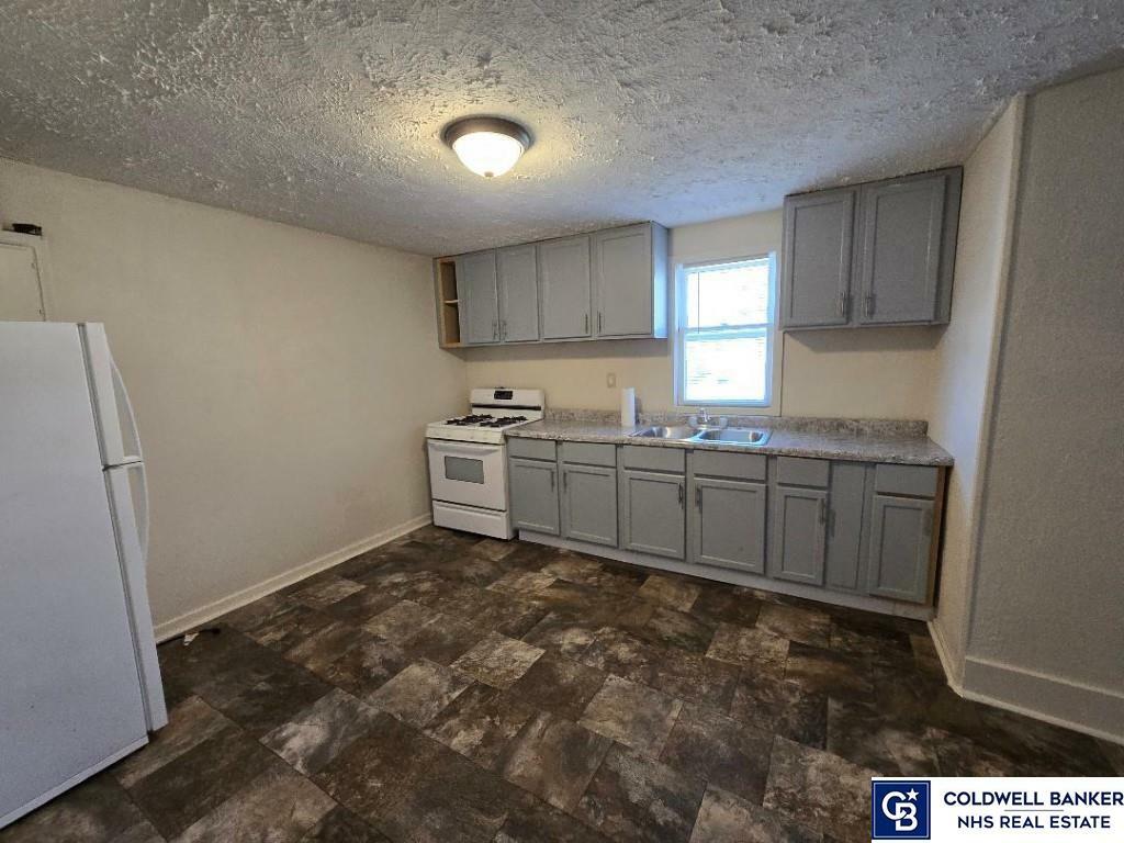 Property Photo:  1600 Market Street  NE 68310 