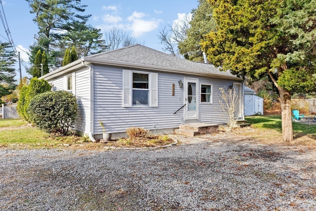 Property Photo:  973 Point Rd  MA 02738 