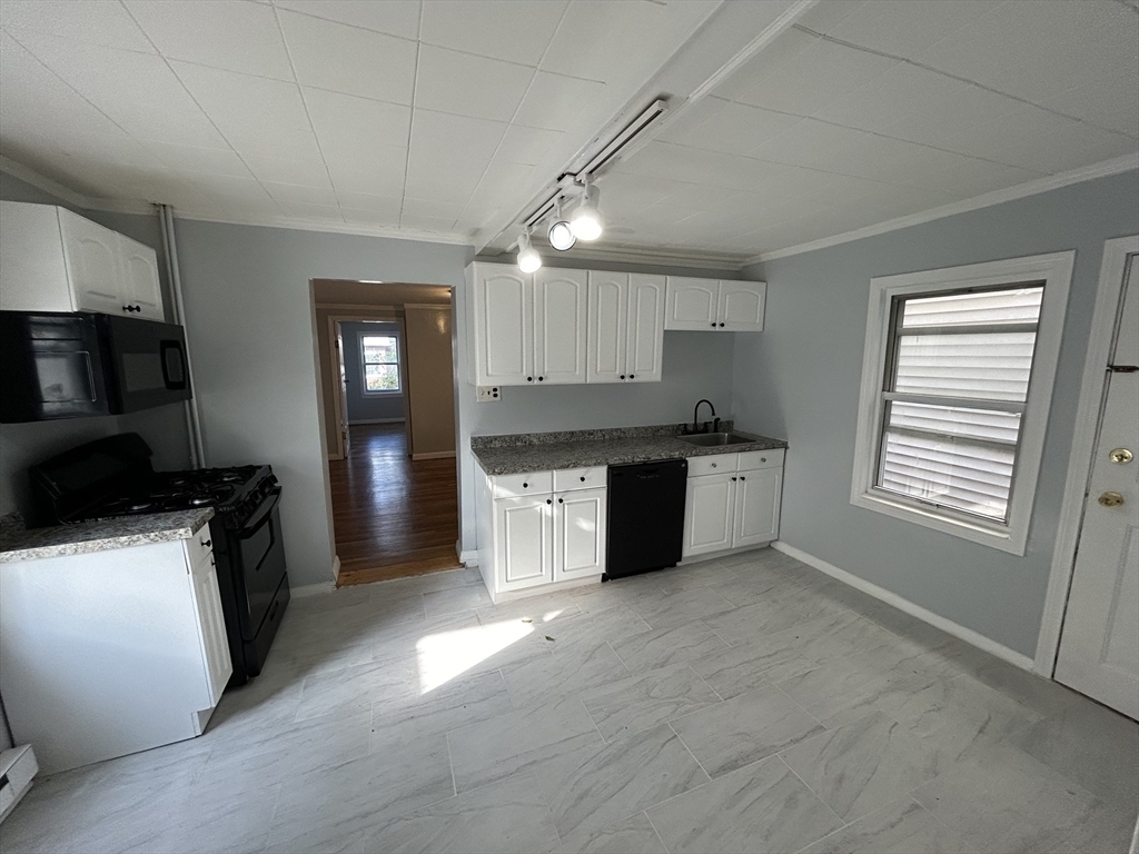 Property Photo:  291 Lexington St. 01  MA 02128 