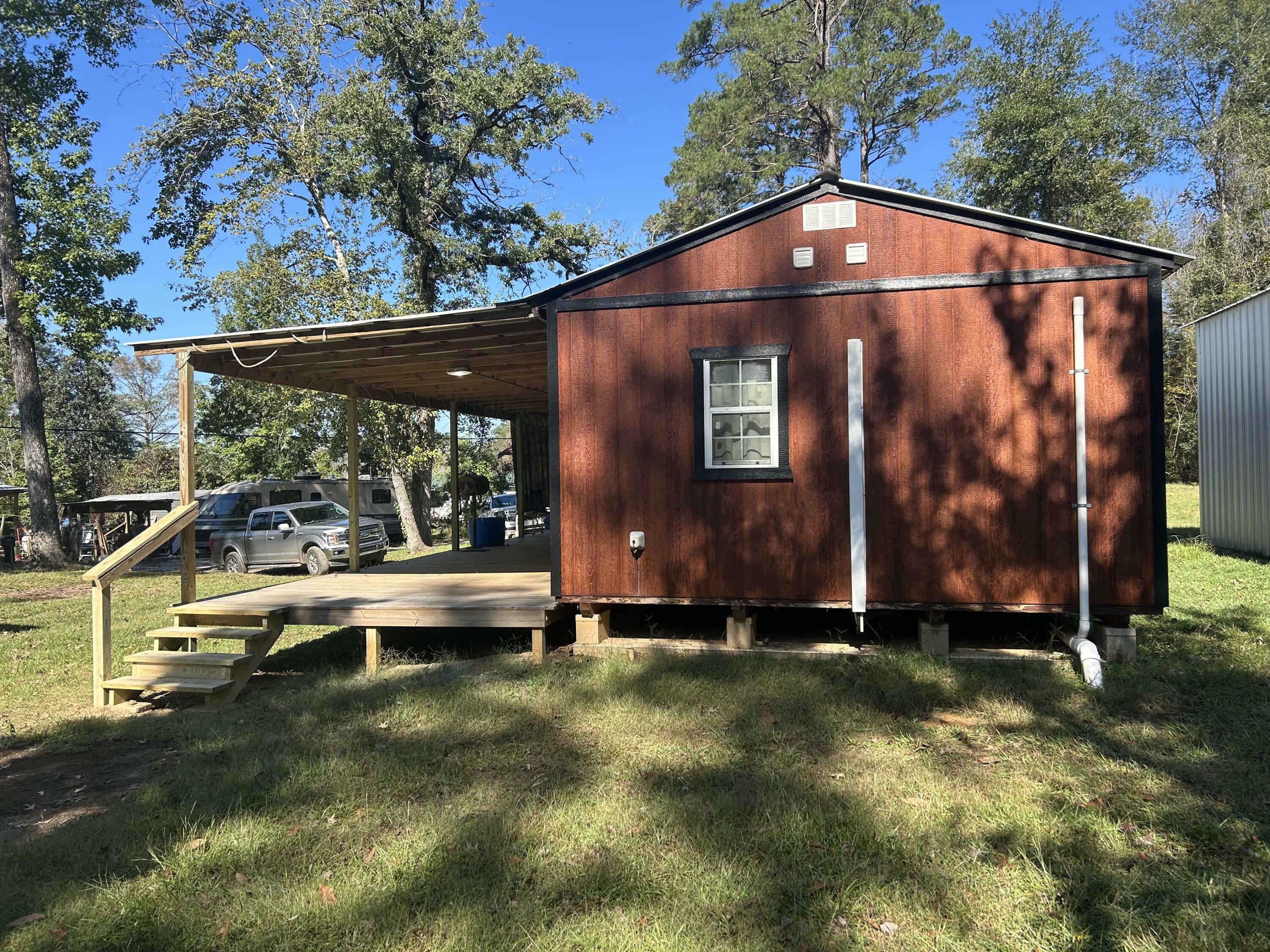 Property Photo:  694 Emory Landing Rd  LA 70634 