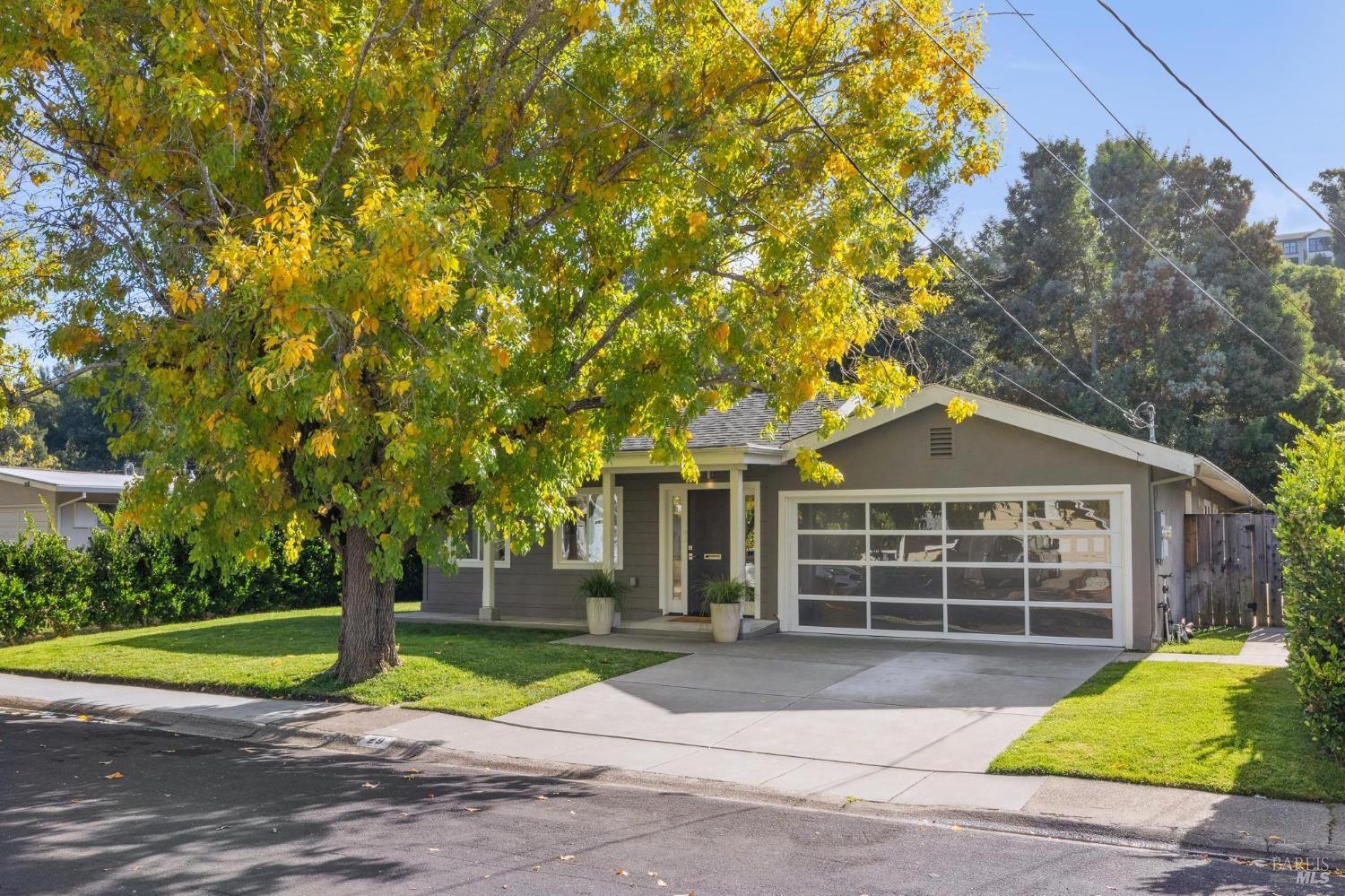 Property Photo: 29 Dorset Lane CA 94941