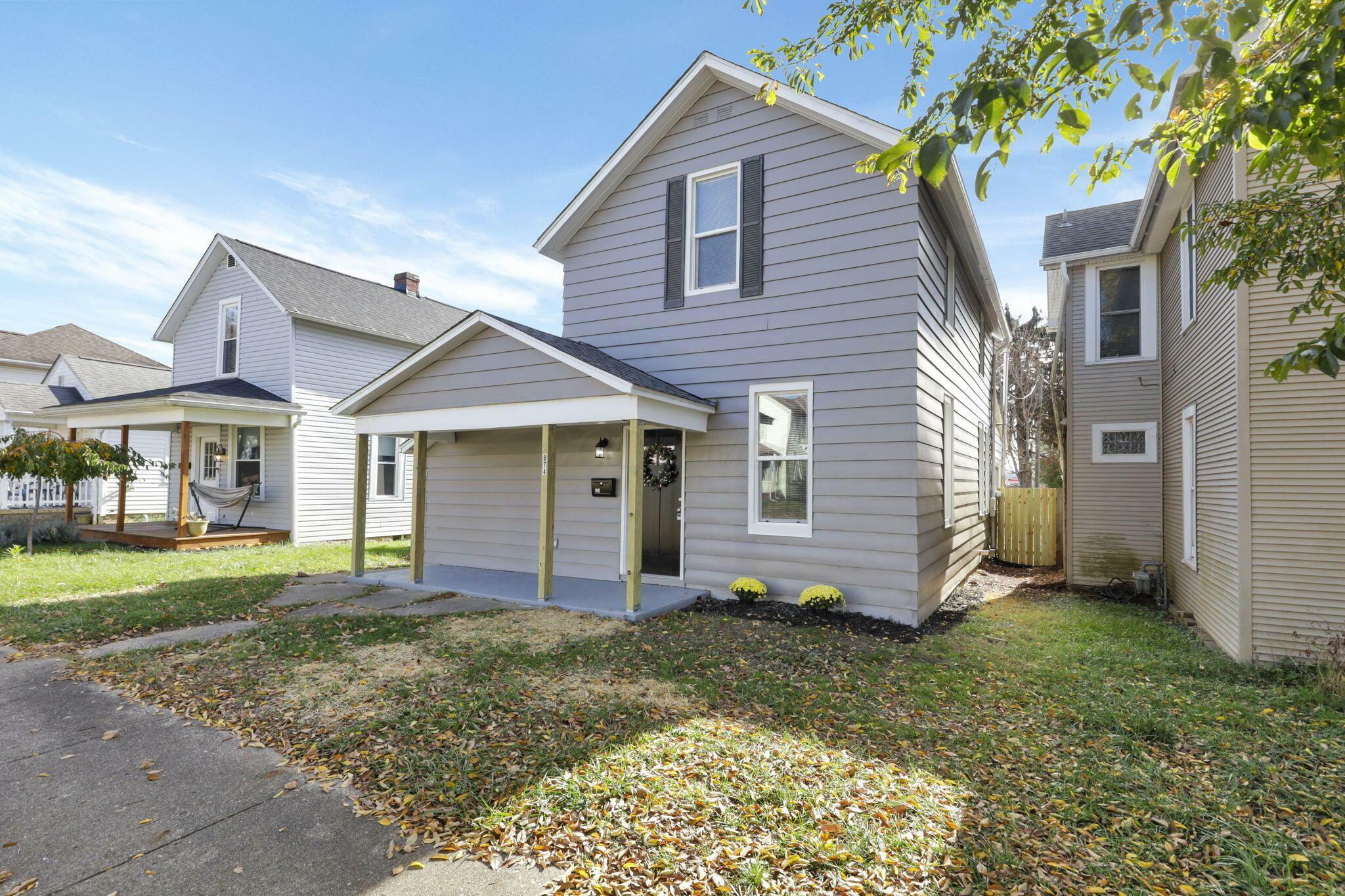 Property Photo:  874 E Mulberry Street  OH 43130 