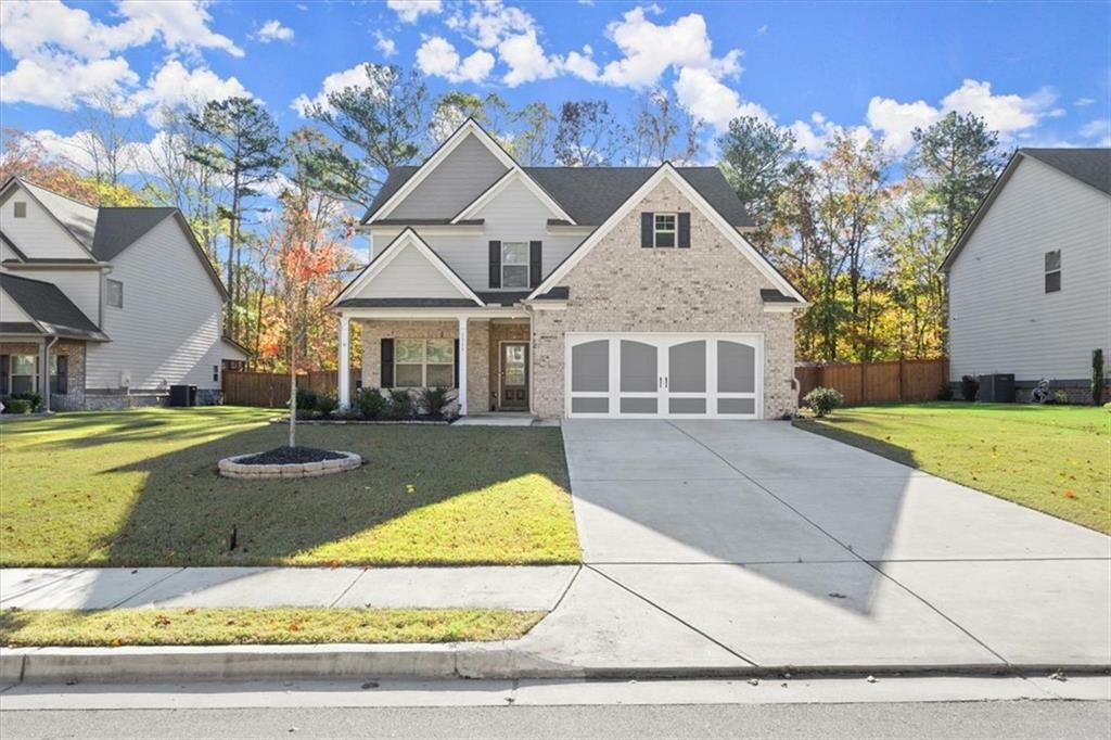 Property Photo:  1511 Arica Avenue  GA 30043 