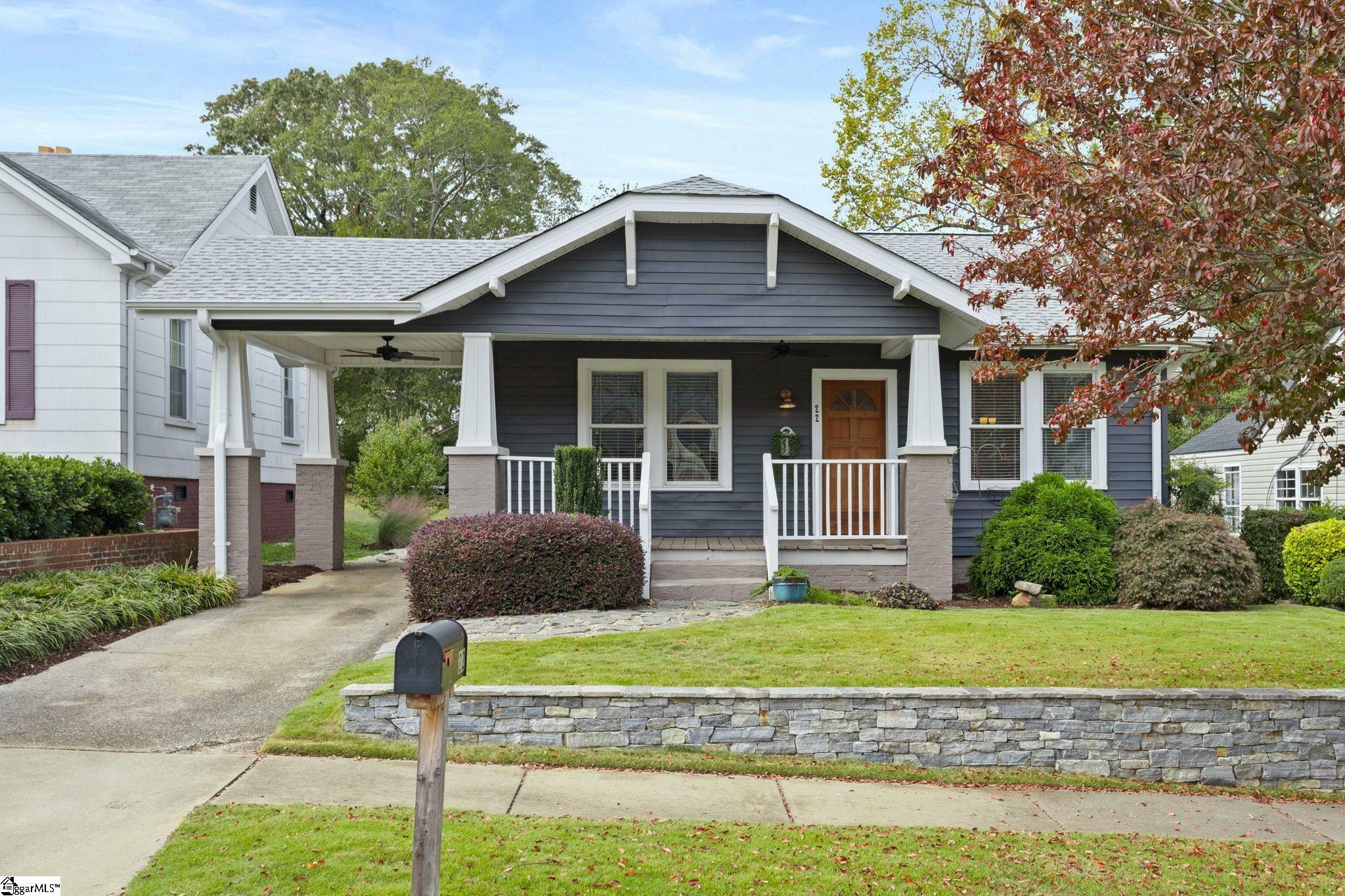 22 Underwood Avenue  Greenville SC 29607-1818 photo