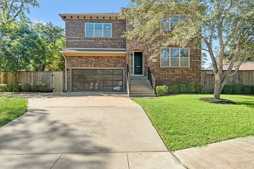 Property Photo:  9714 Braesmont Drive  TX 77096 