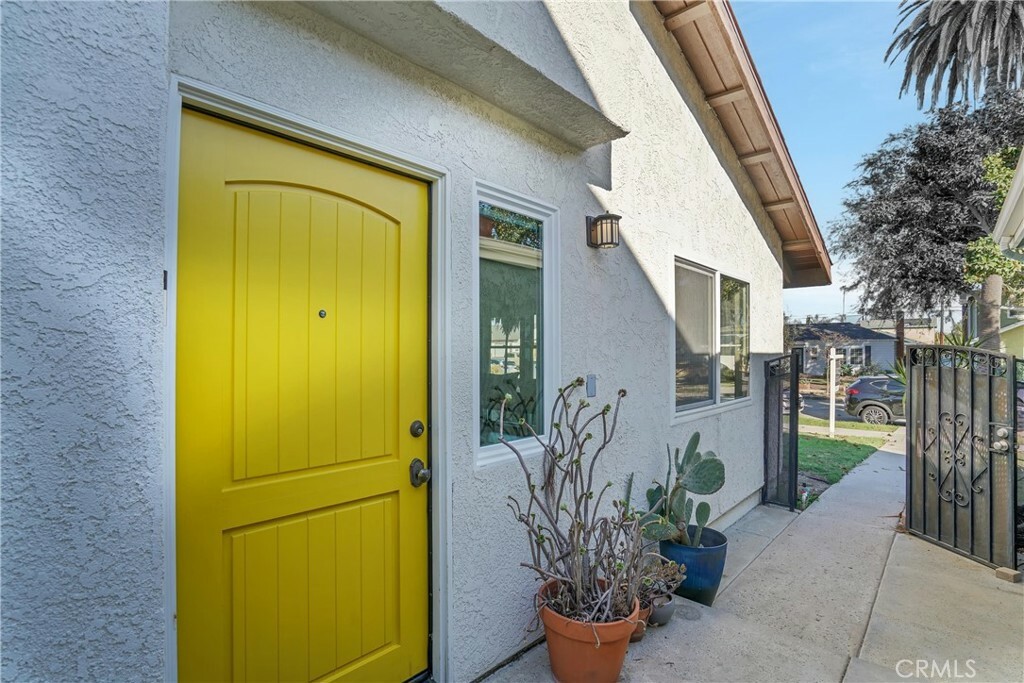 Property Photo:  3451 Cerritos Avenue  CA 90807 