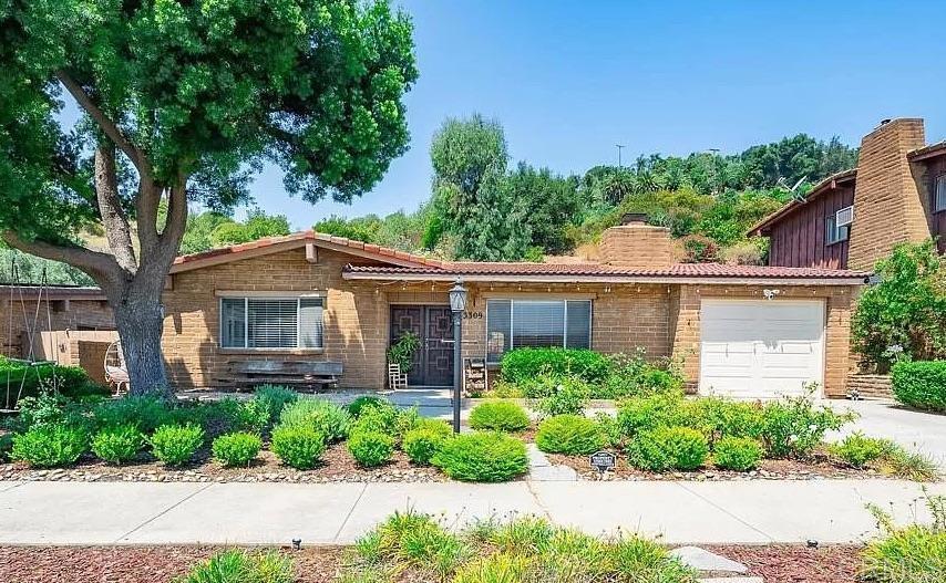 3309 Via Altamira  Fallbrook CA 92028 photo