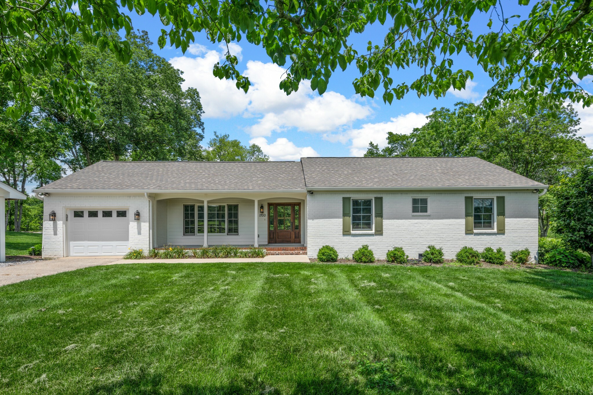 Property Photo: 1702 Old Hillsboro Rd TN 37069