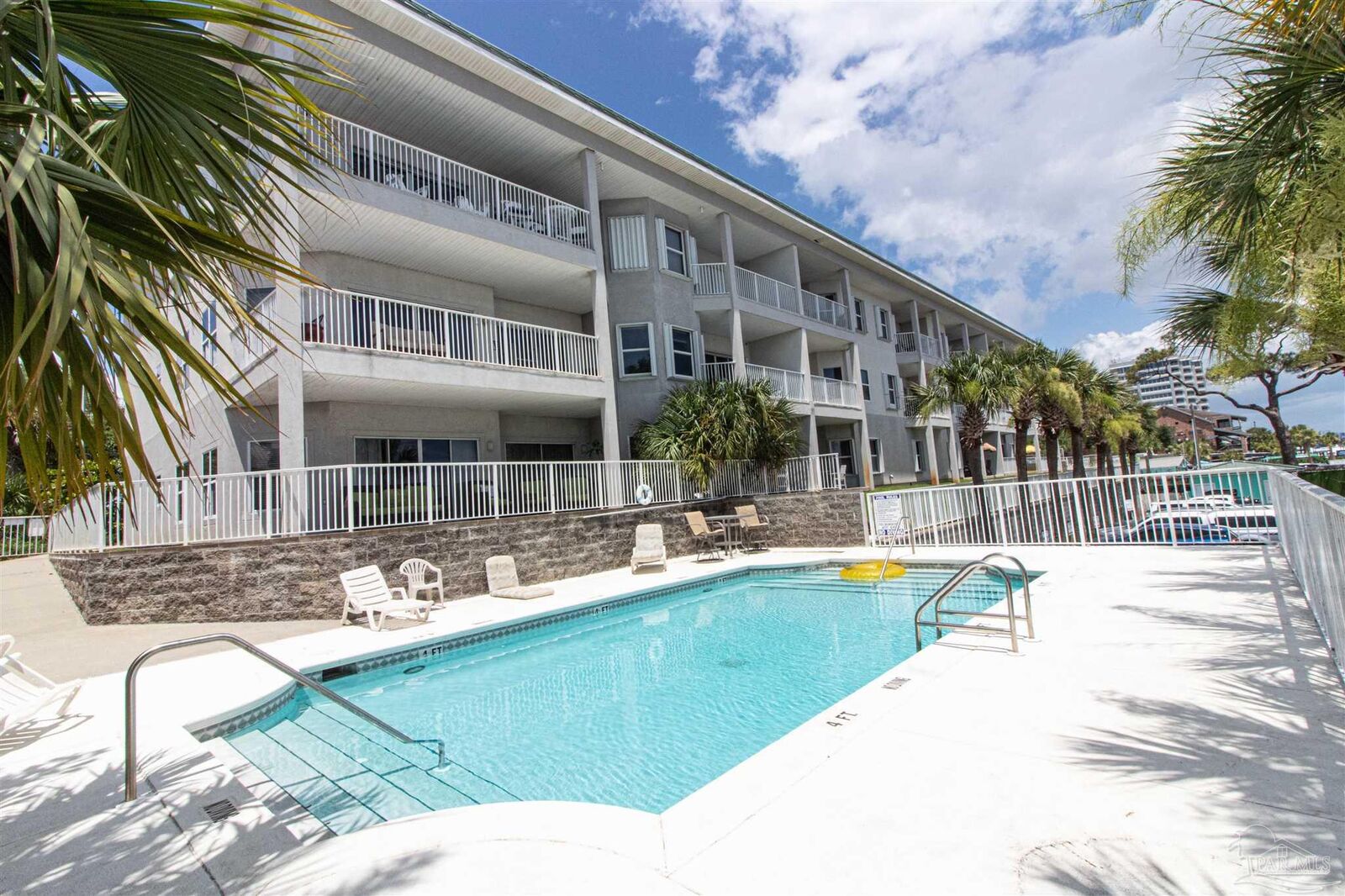 Property Photo: 212 Harbor Blvd 102 FL 32541