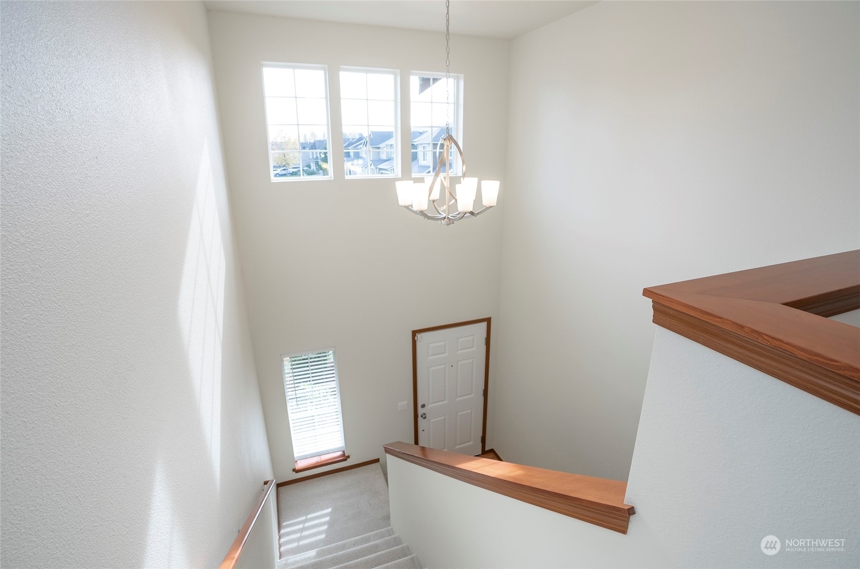 Property Photo:  1017 E  70th Street  WA 98404 