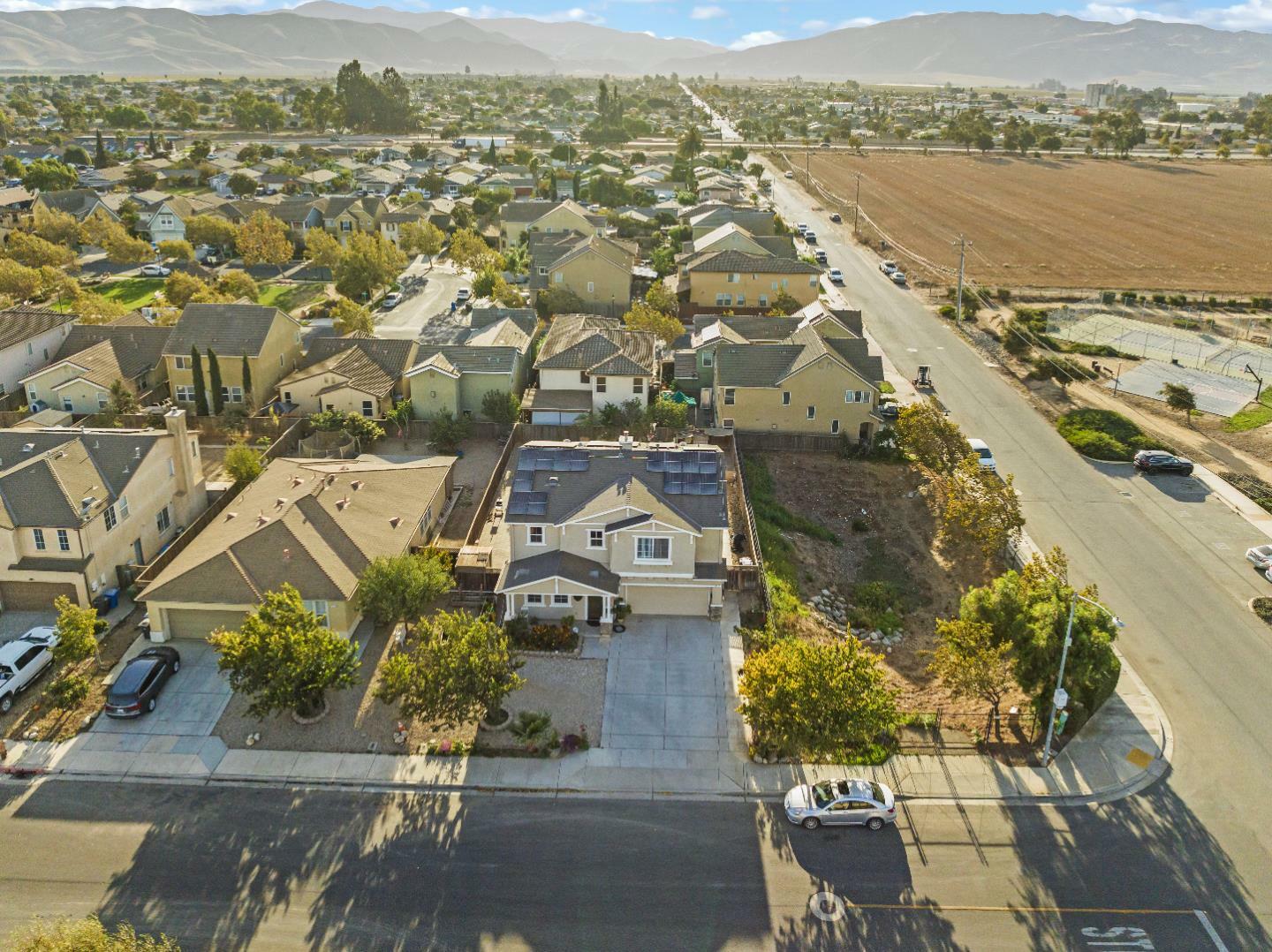 345 Las Manzanitas Drive  Greenfield CA 93927 photo