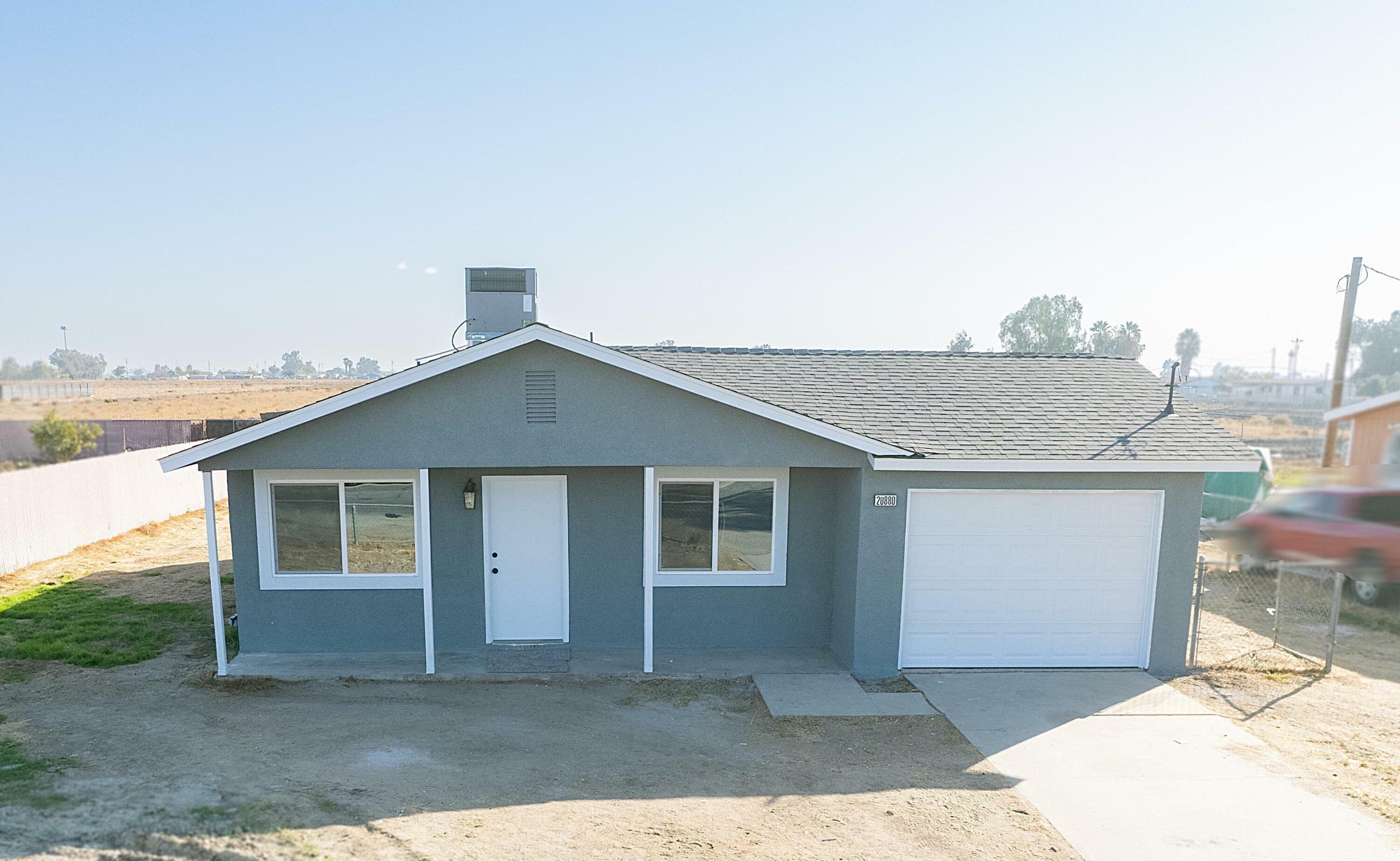 Property Photo:  20880 S Garfield Avenue  CA 93656 