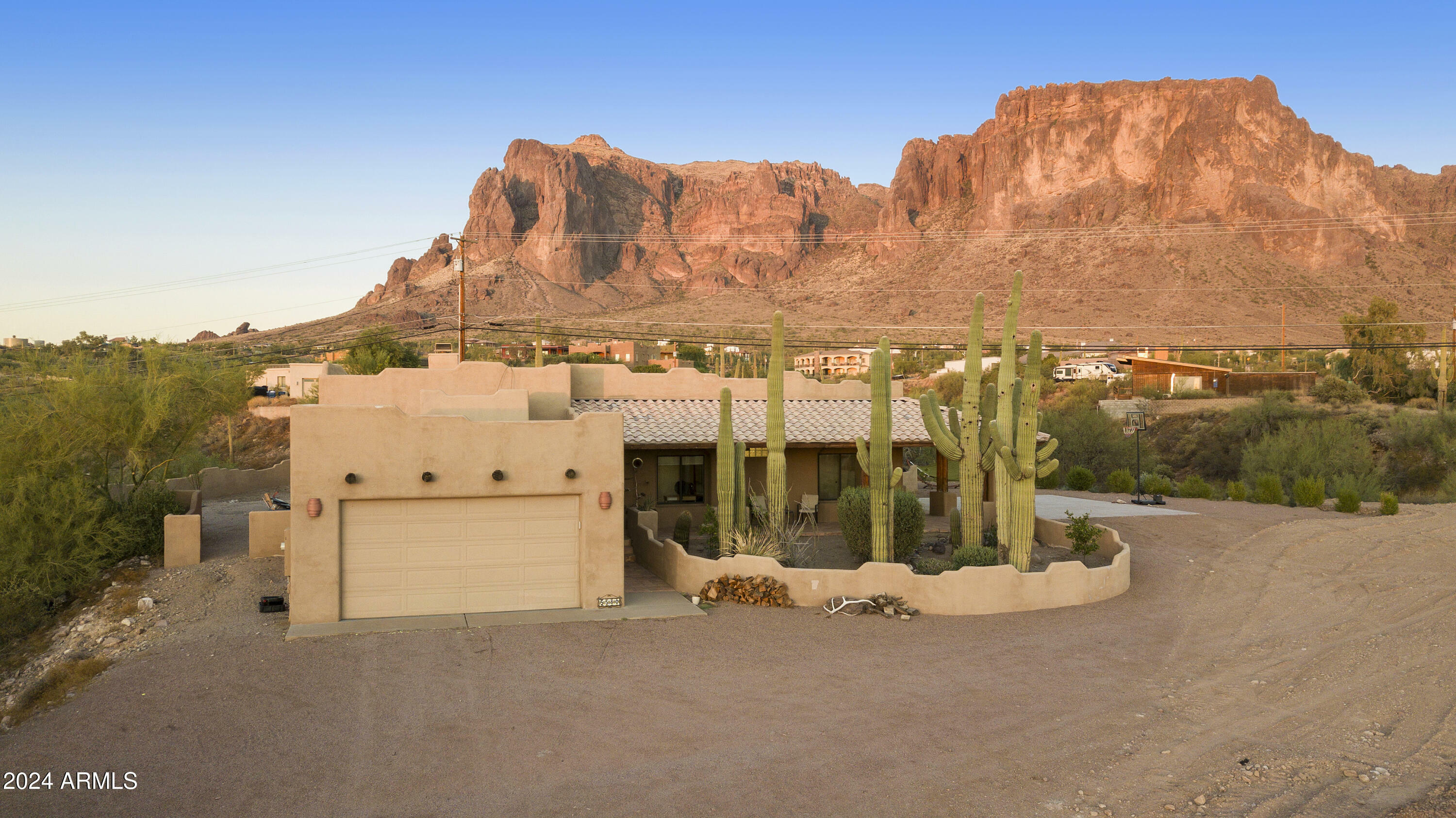 Property Photo:  5580 E Lost Dutchman Boulevard  AZ 85119 